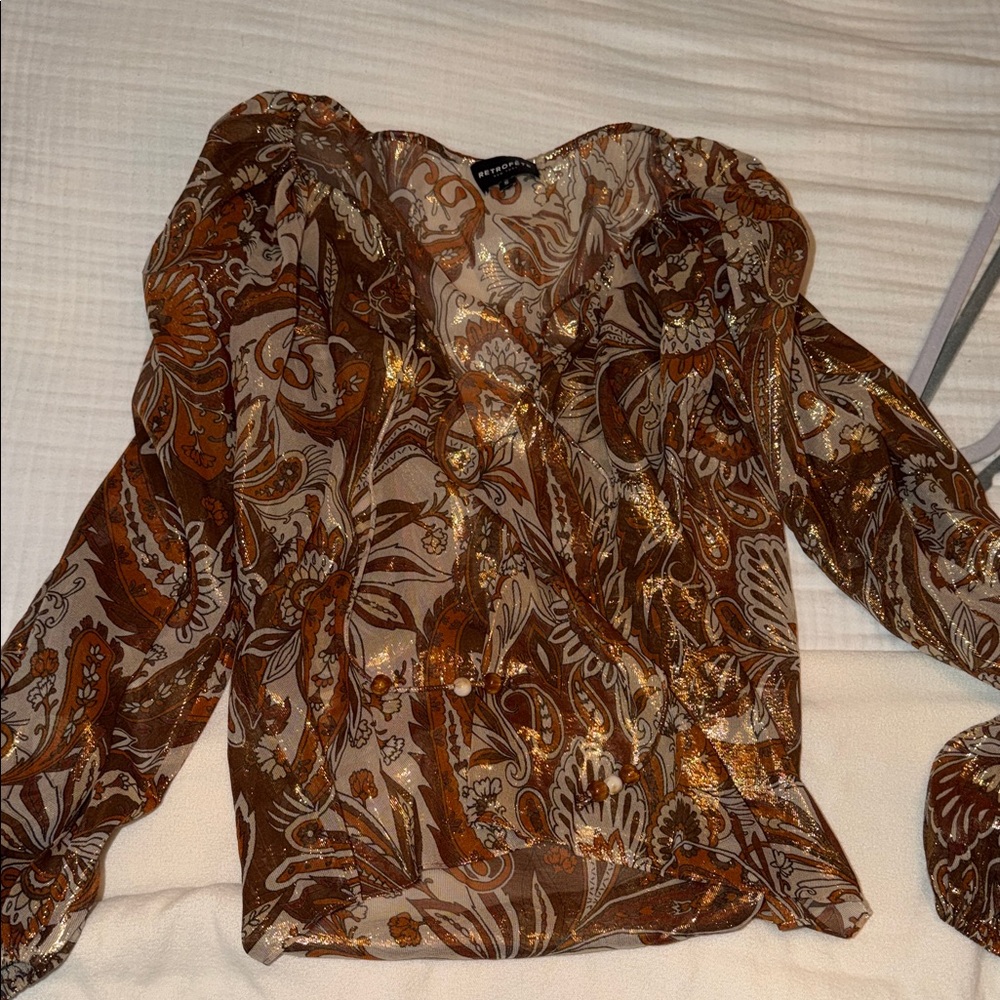 RETROFETE NEVER WORN. Sheer Brown Paisley Long-Sleeve Women’s Top
